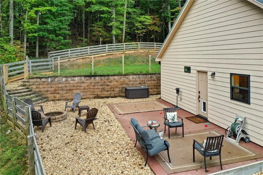 415 Woods Road Talking Rock, GA 30175