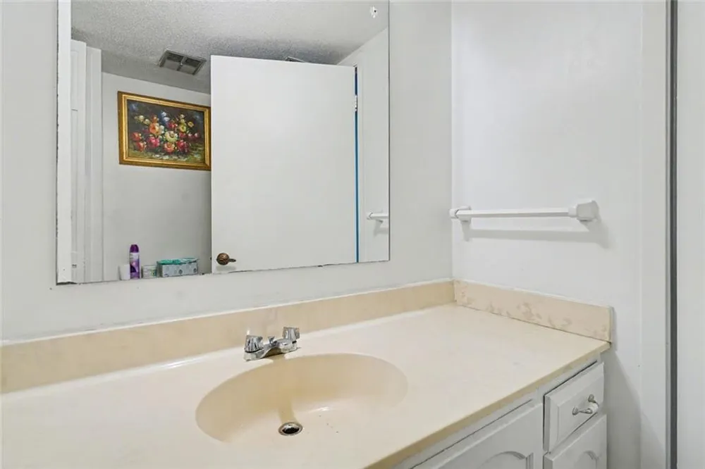 697 Garden Walk Drive Stone Mountain, GA 30083