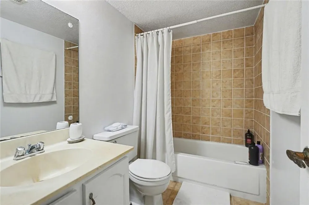 697 Garden Walk Drive Stone Mountain, GA 30083