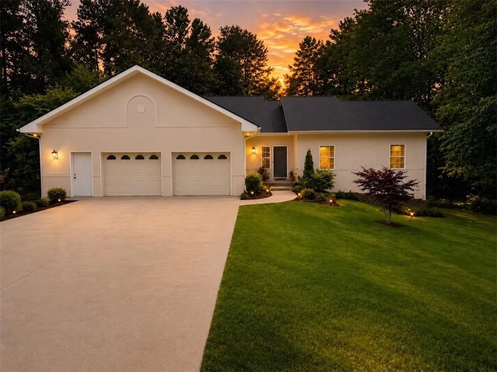 8993 Dornoch Circle Winston, GA 30187