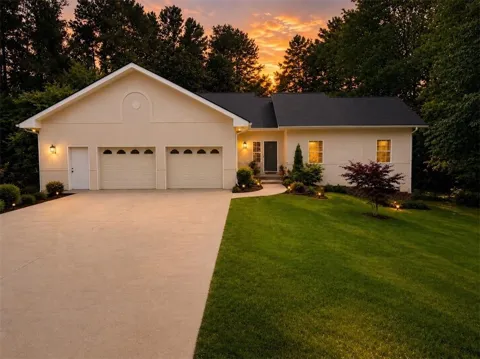 8993 Dornoch Circle