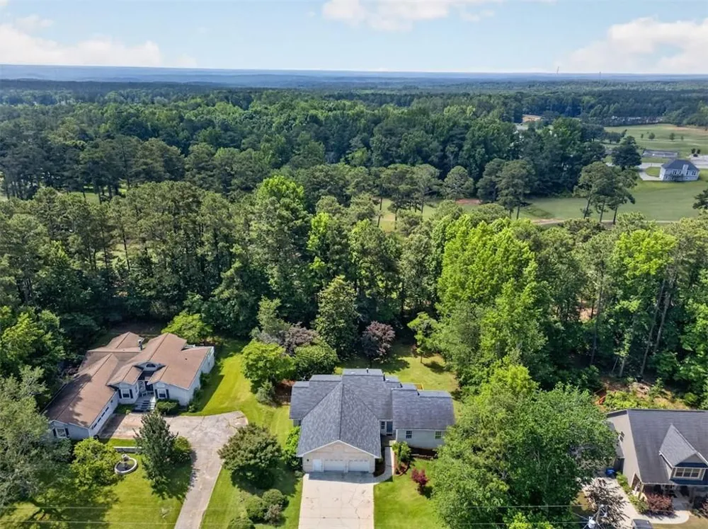 8993 Dornoch Circle Winston, GA 30187