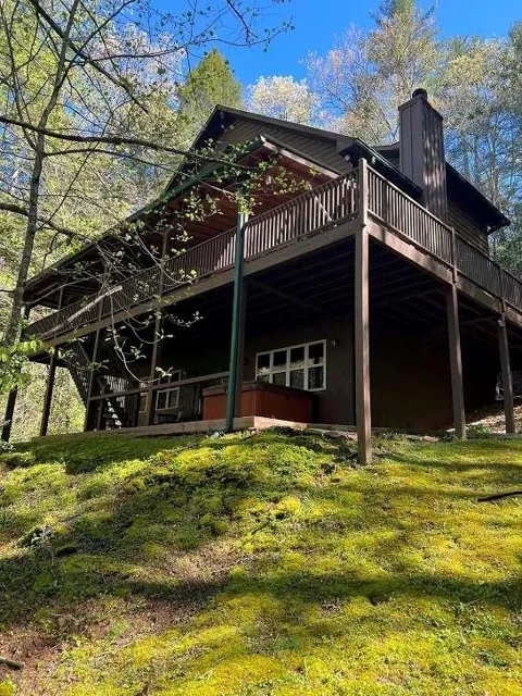 266 Gates Club Road