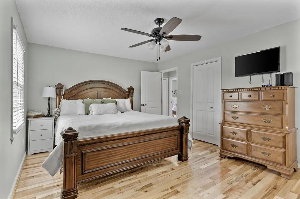 206 Hammond Drive Summerville, GA 30747