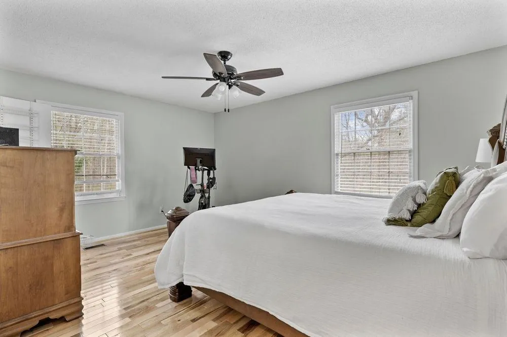 206 Hammond Drive Summerville, GA 30747