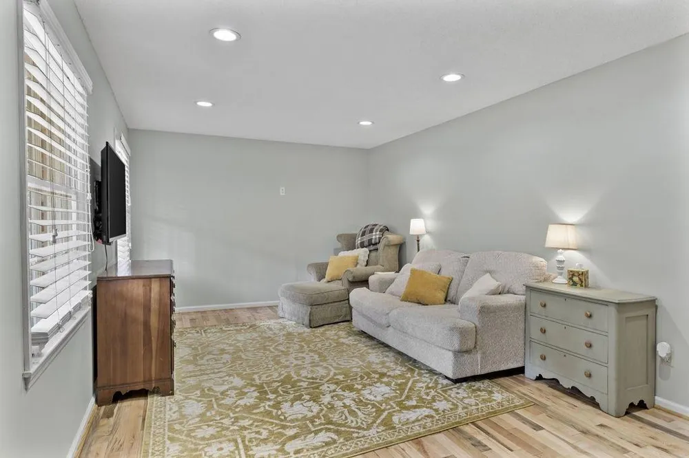206 Hammond Drive Summerville, GA 30747