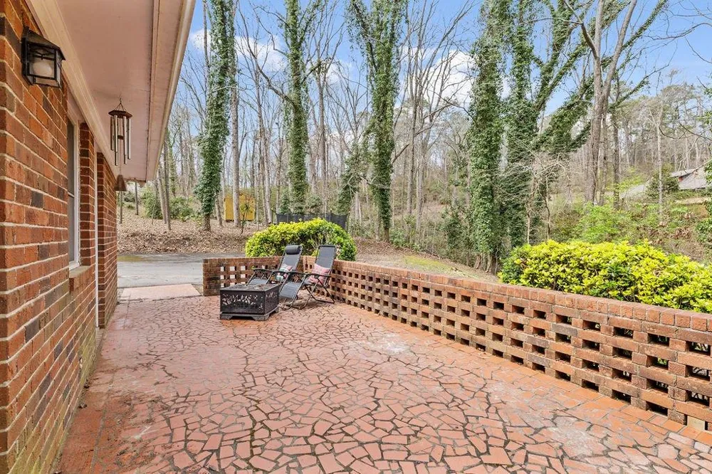 206 Hammond Drive Summerville, GA 30747