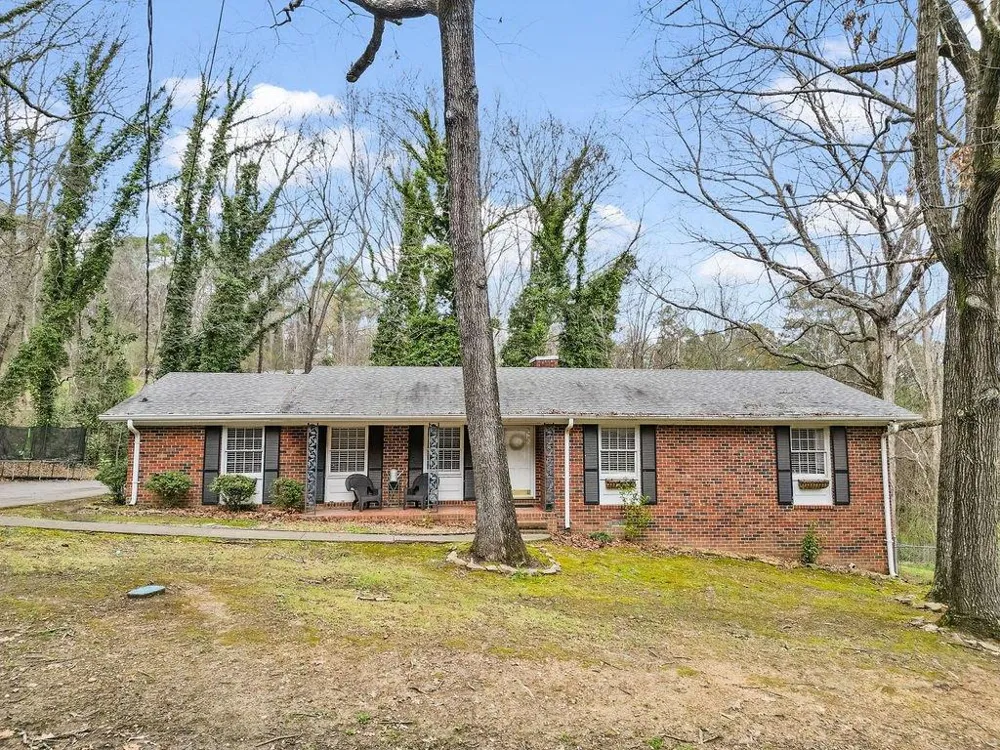 206 Hammond Drive Summerville, GA 30747