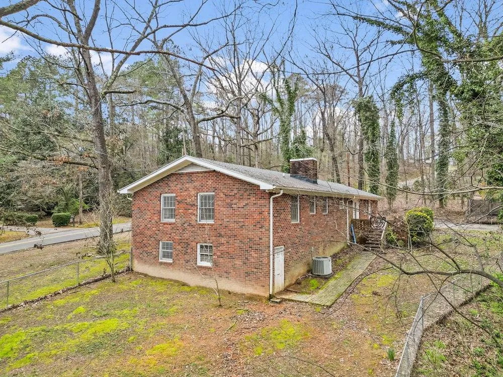 206 Hammond Drive Summerville, GA 30747