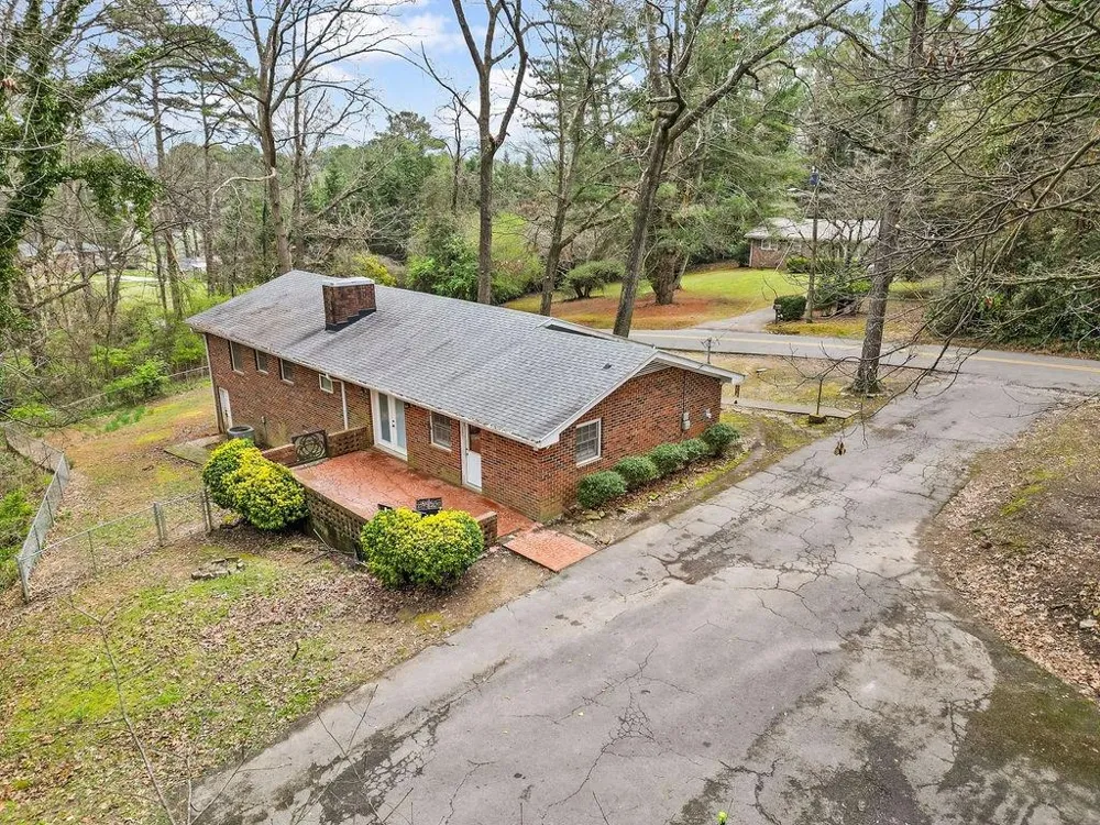 206 Hammond Drive Summerville, GA 30747