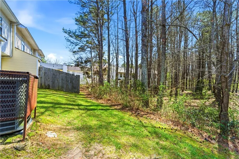 1686 Camden Forrest Trail Riverdale, GA 30296
