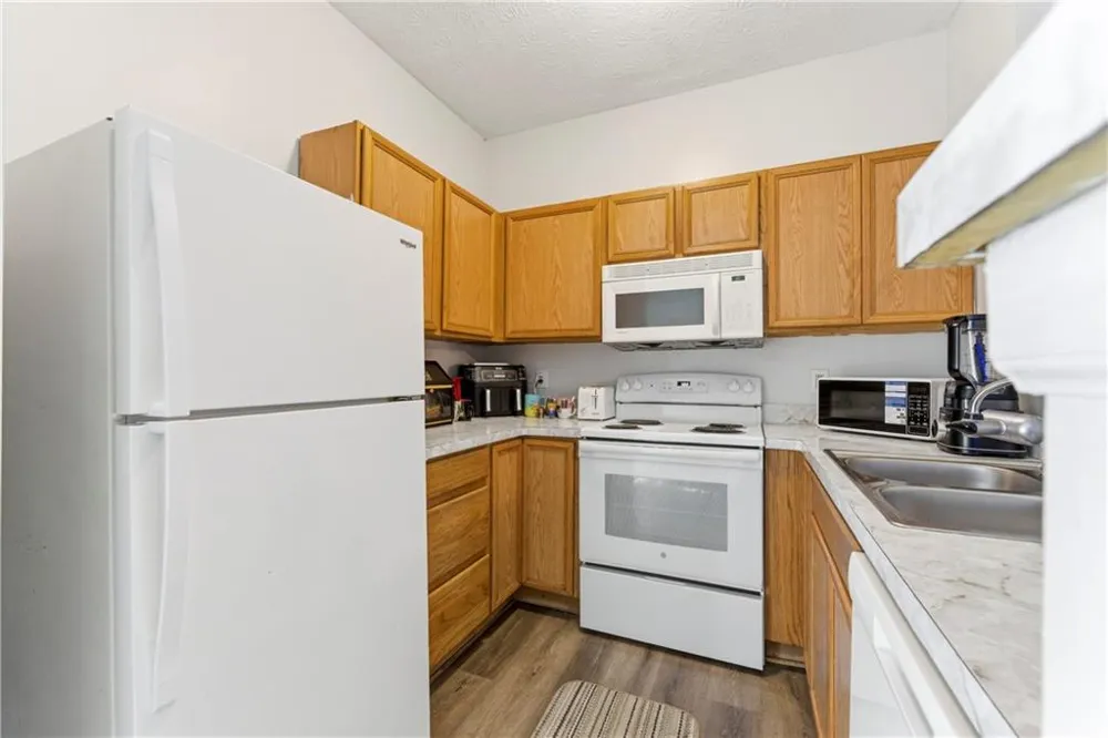 1686 Camden Forrest Trail Riverdale, GA 30296
