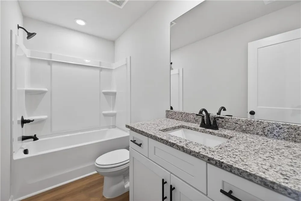 548 Madison St Commerce, GA 30529