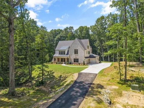 879 Arnold Mill Road
