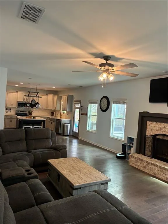 7010 Palomino Trail Winston, GA 30187