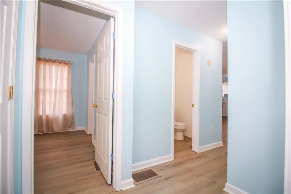 5674 Maiden Lane Lula, GA 30554