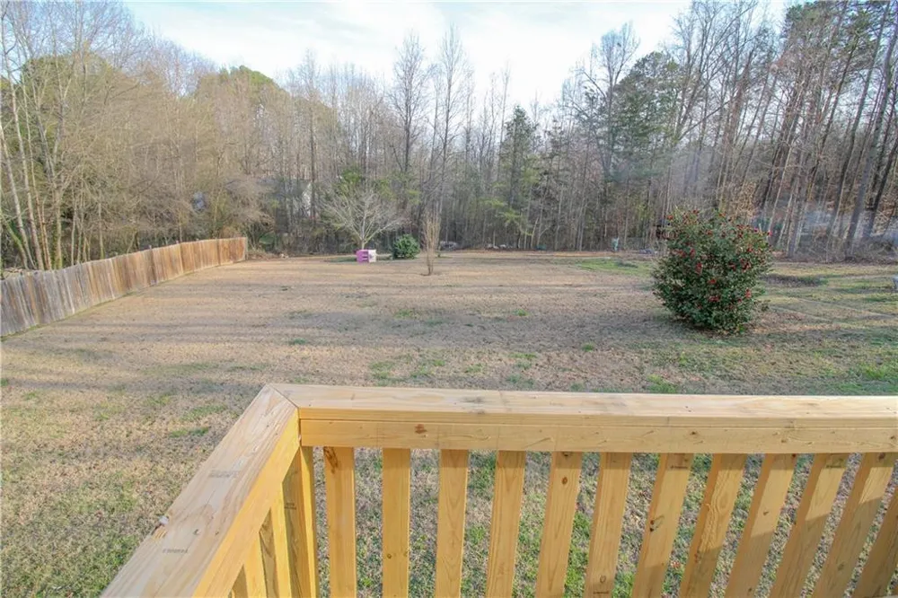 5674 Maiden Lane Lula, GA 30554