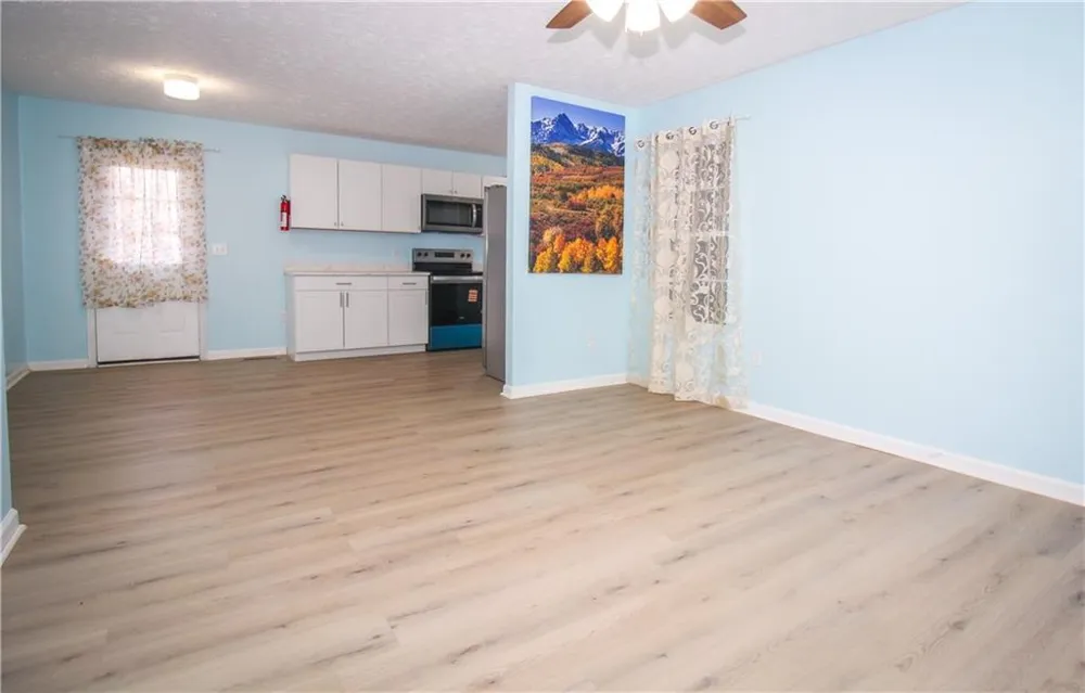 5674 Maiden Lane Lula, GA 30554