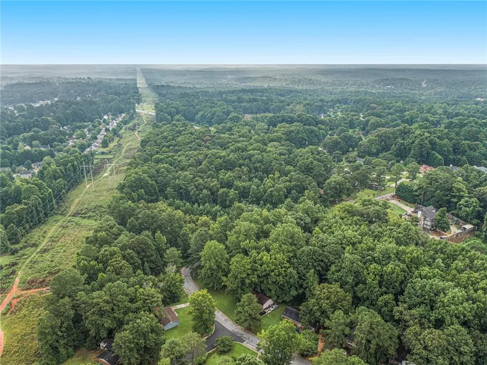 3520 Linecrest Road Ellenwood, GA 30294