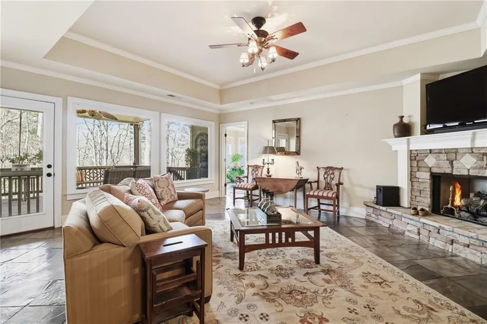 89 Bluestern Drive NW Big Canoe, GA 30143