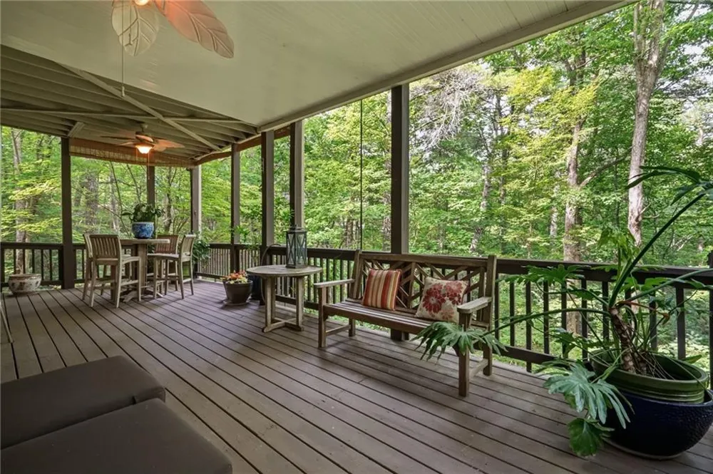 89 Bluestern Drive NW Big Canoe, GA 30143