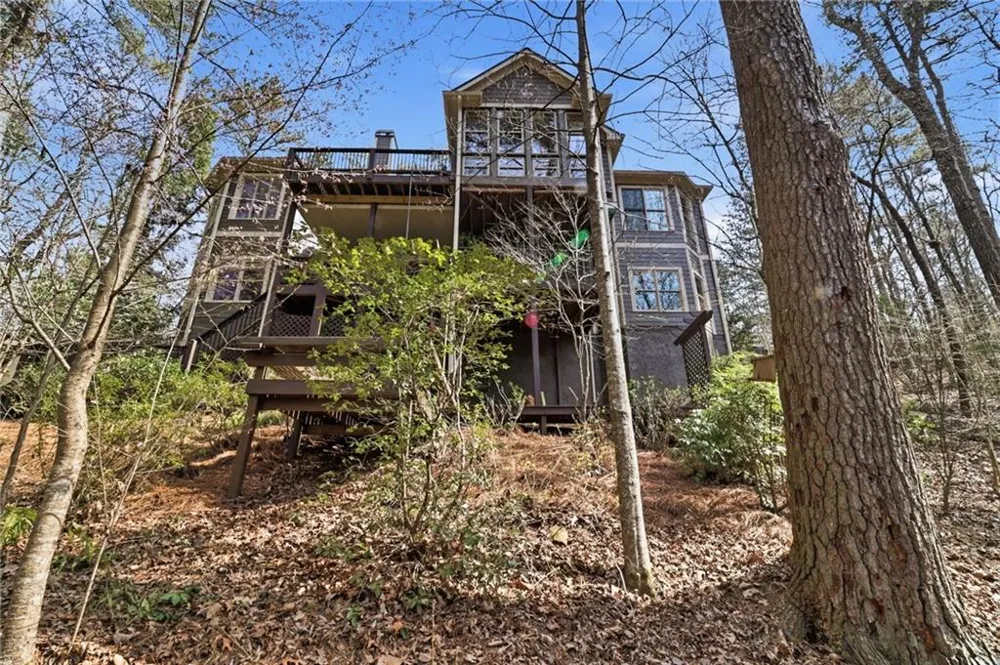 89 Bluestern Drive NW Big Canoe, GA 30143