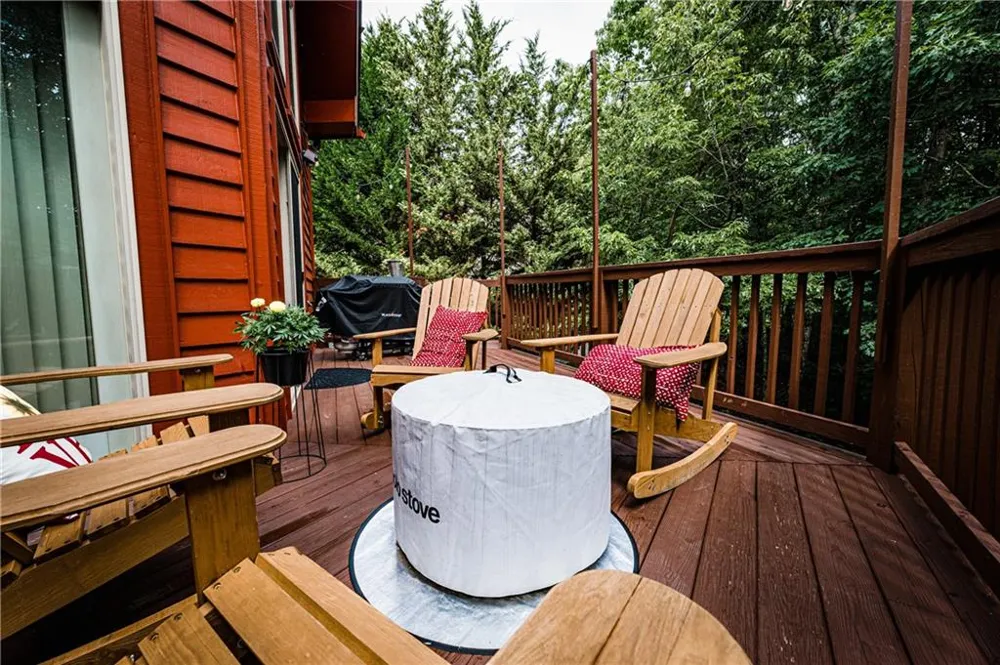 15 Alm Strasse Helen, GA 30545