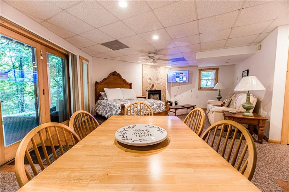 15 Alm Strasse Helen, GA 30545