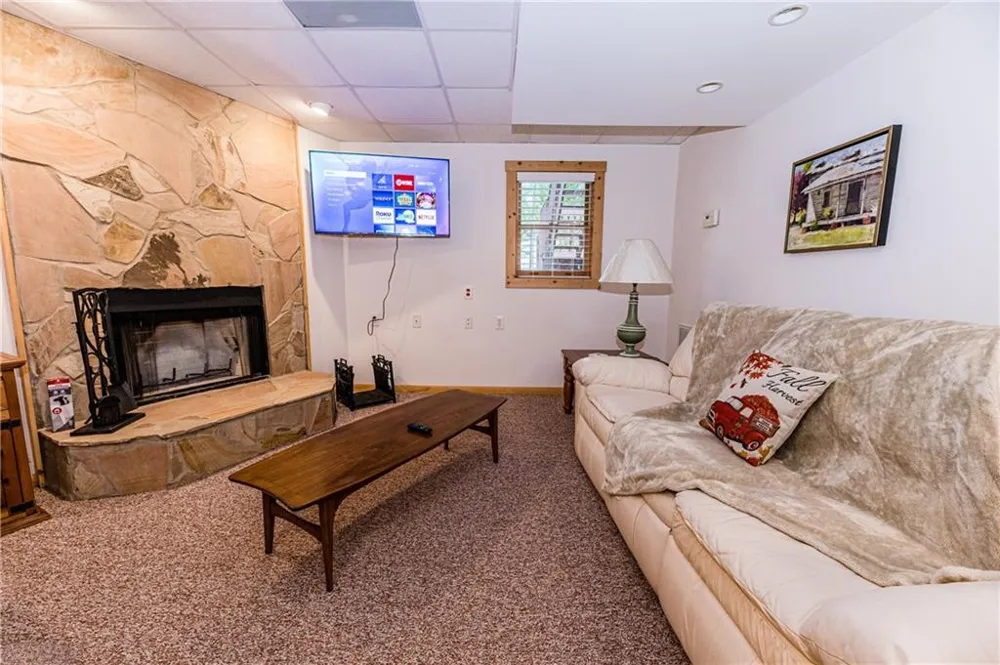 15 Alm Strasse Helen, GA 30545