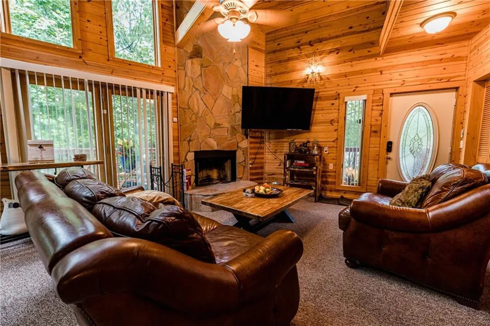 15 Alm Strasse Helen, GA 30545