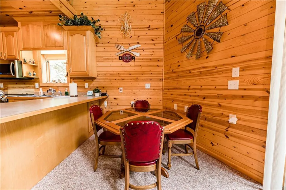 15 Alm Strasse Helen, GA 30545