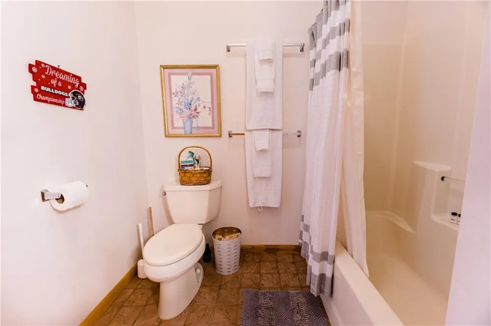 15 Alm Strasse Helen, GA 30545