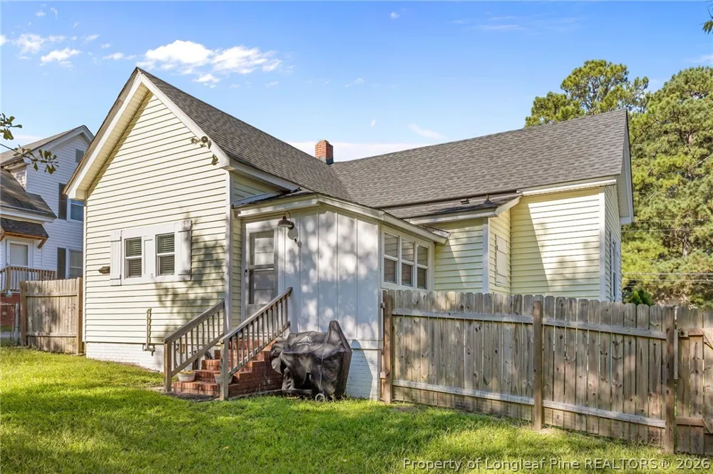 407 14th Street Erwin, NC 28339
