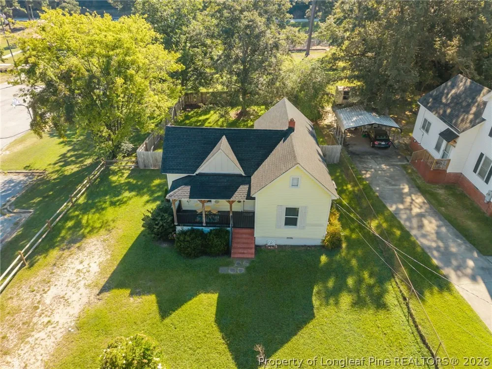 407 14th Street Erwin, NC 28339
