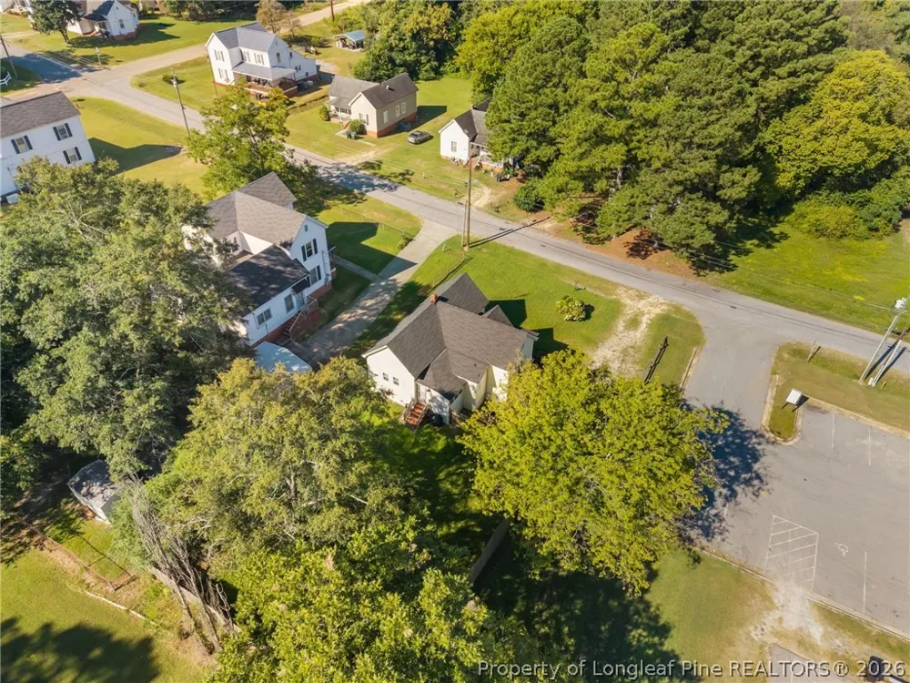 407 14th Street Erwin, NC 28339