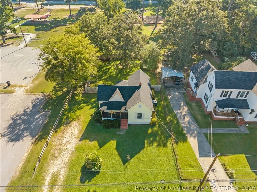 407 14th Street Erwin, NC 28339