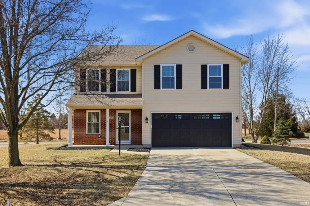 10832 Deep Creek Court Fort Wayne, IN 46804