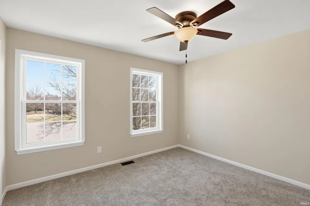10832 Deep Creek Court Fort Wayne, IN 46804