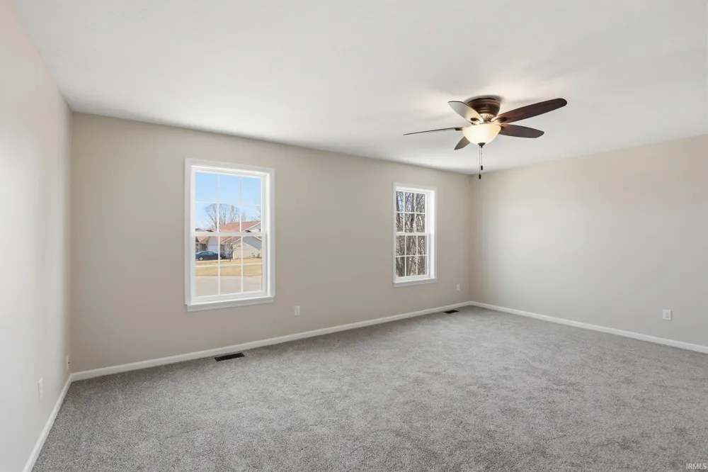 10832 Deep Creek Court Fort Wayne, IN 46804