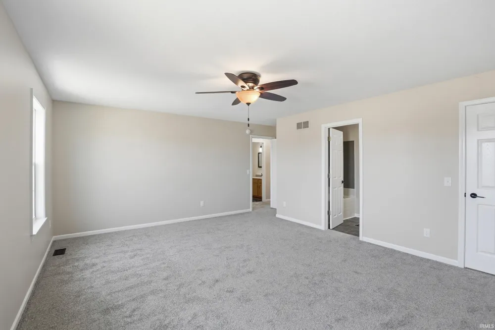 10832 Deep Creek Court Fort Wayne, IN 46804