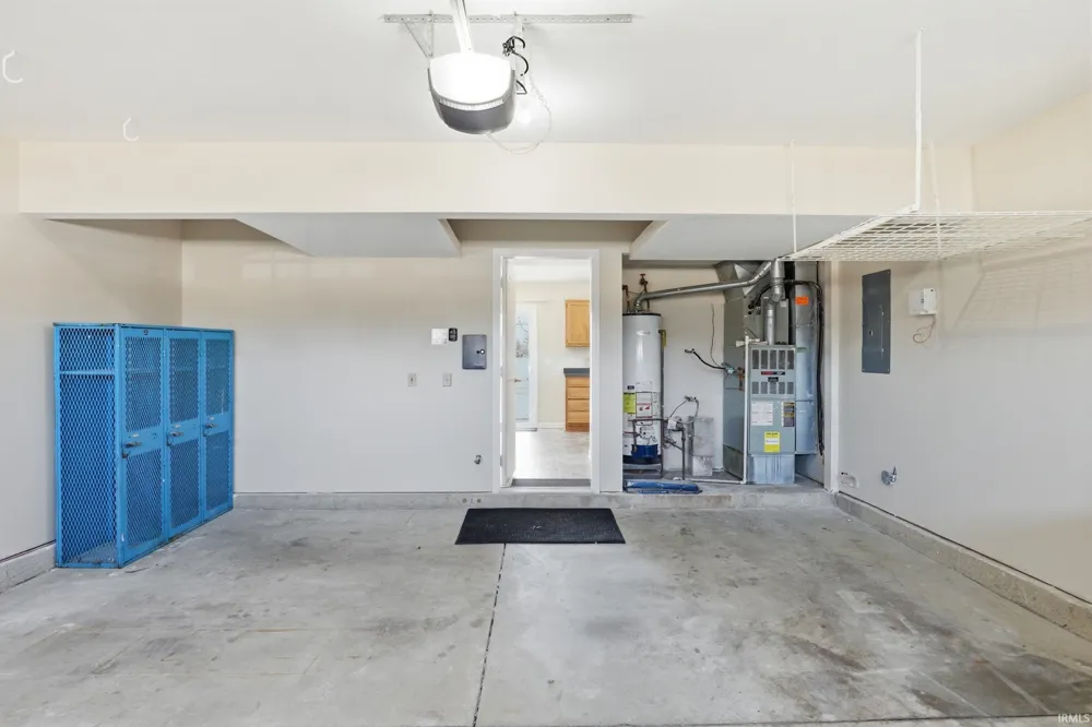 10832 Deep Creek Court Fort Wayne, IN 46804