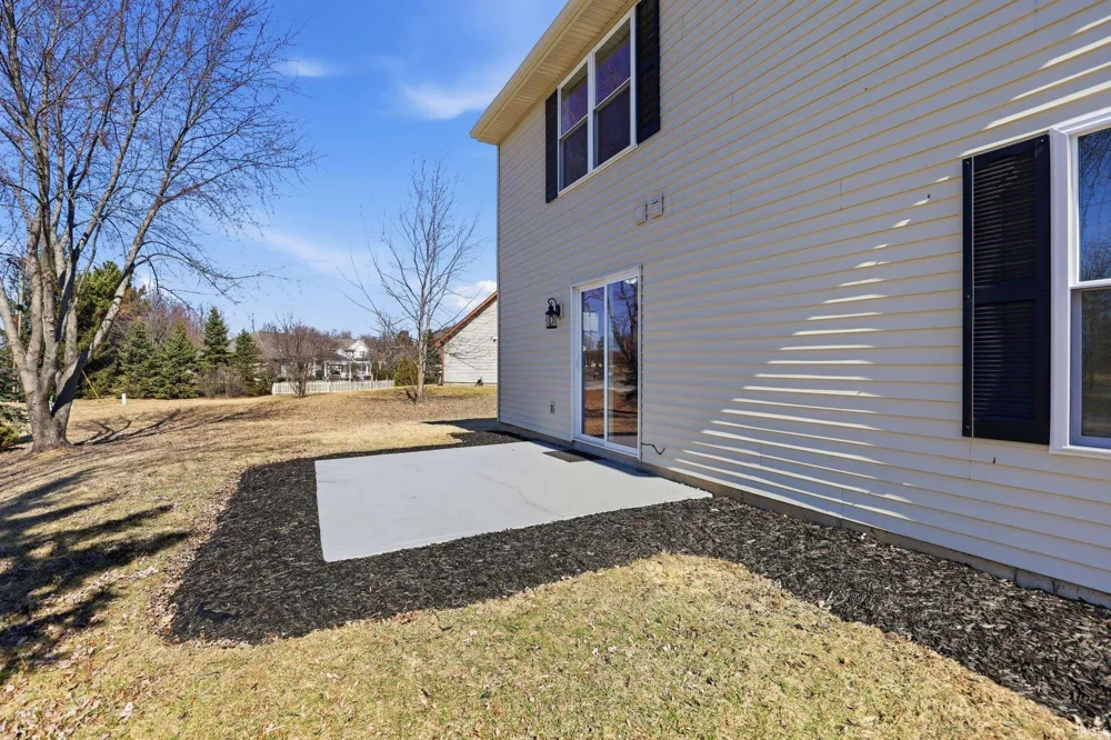 10832 Deep Creek Court Fort Wayne, IN 46804