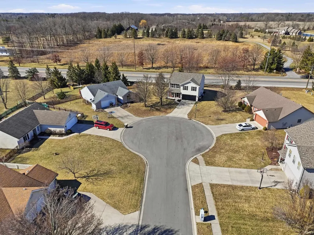 10832 Deep Creek Court Fort Wayne, IN 46804