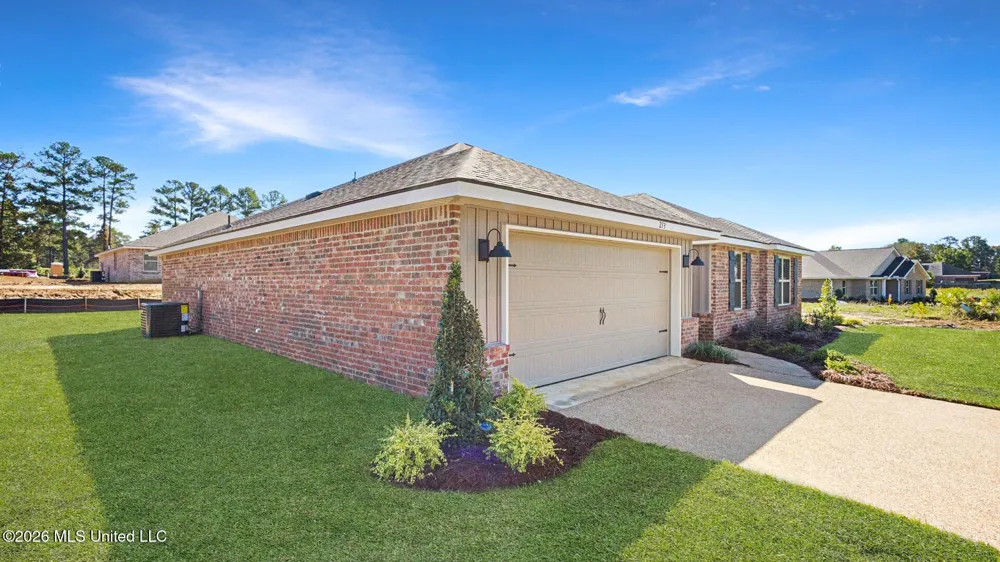 268 Raulston Drive Byram, MS 39272
