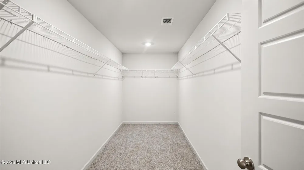 268 Raulston Drive Byram, MS 39272