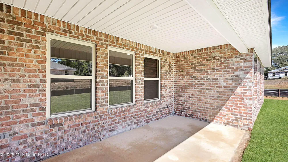 268 Raulston Drive Byram, MS 39272