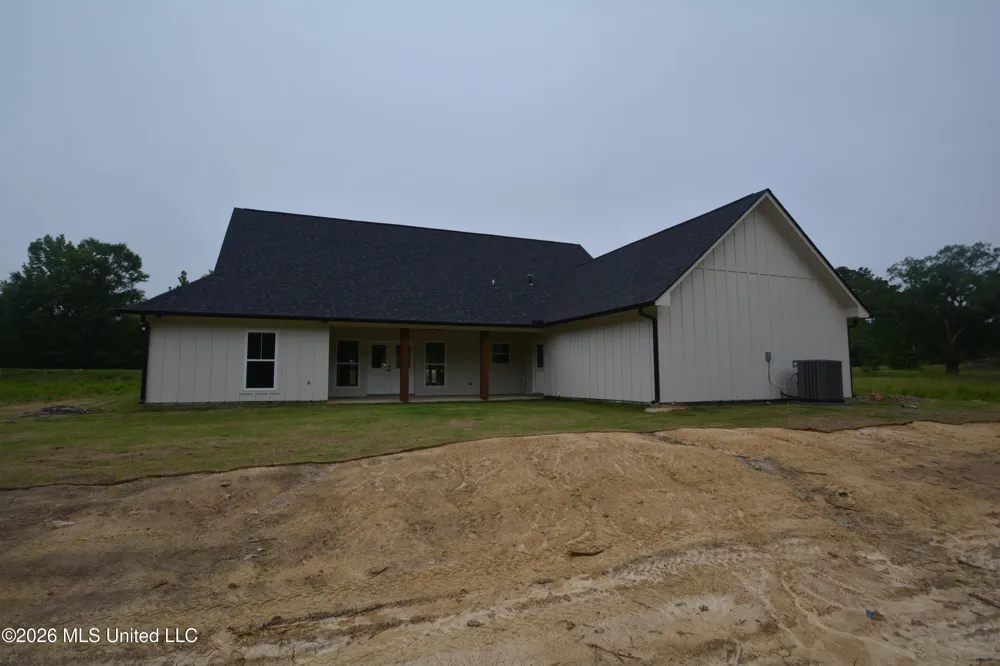 2165 Mississippi 43 Pelahatchie, MS 39145