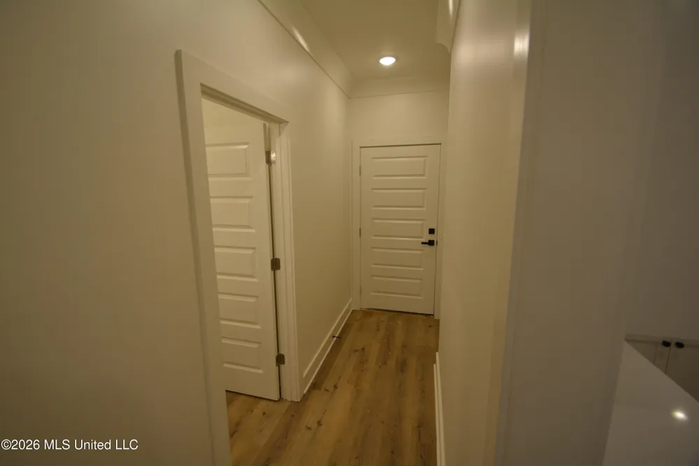2165 Mississippi 43 Pelahatchie, MS 39145