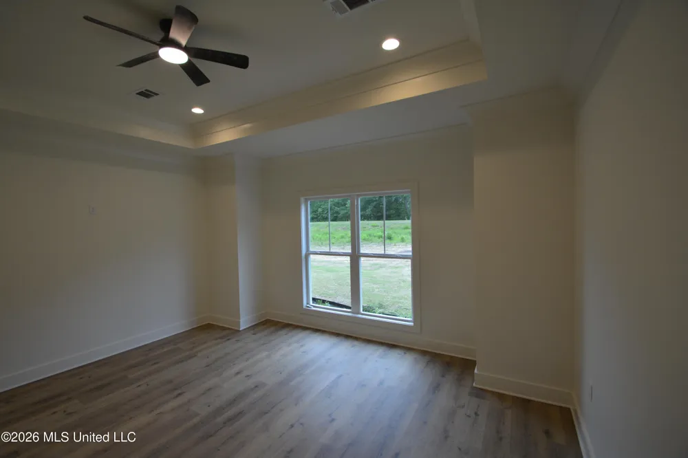 2165 Mississippi 43 Pelahatchie, MS 39145