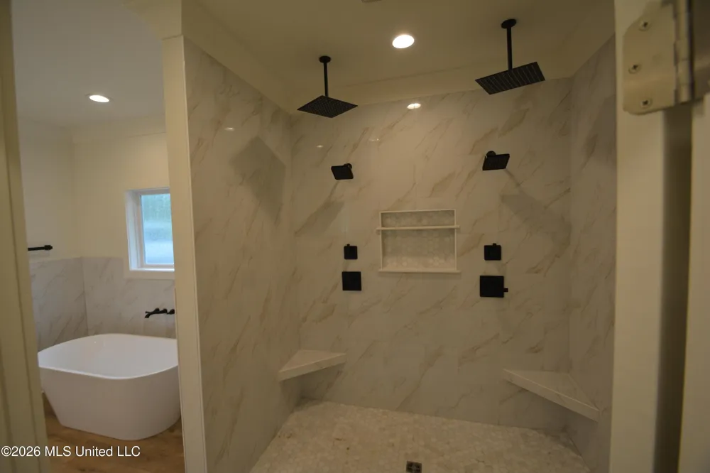 2165 Mississippi 43 Pelahatchie, MS 39145